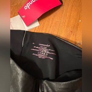 Commando Leather Legging size Medium. New with Tags